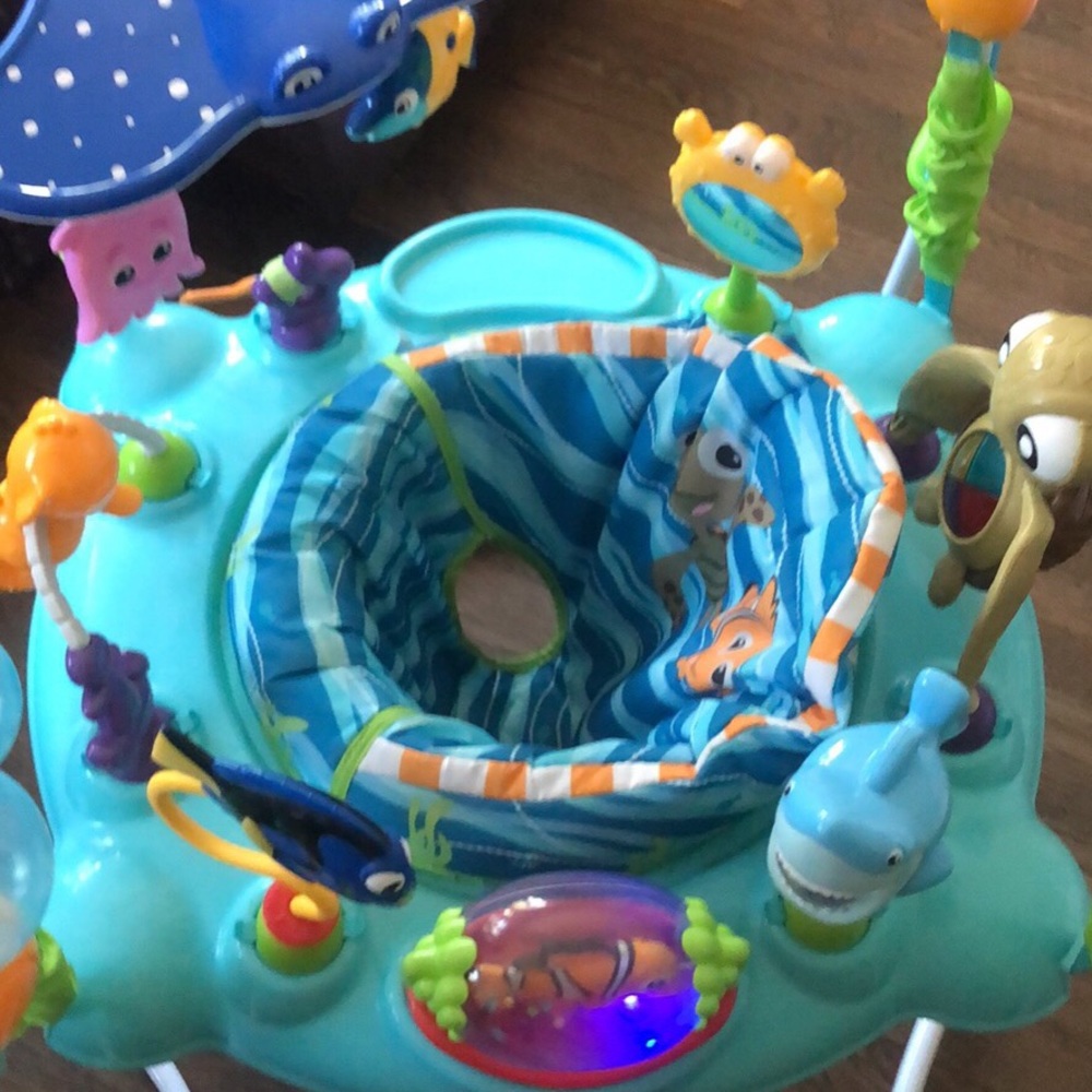 Finding Nemo jumperoo